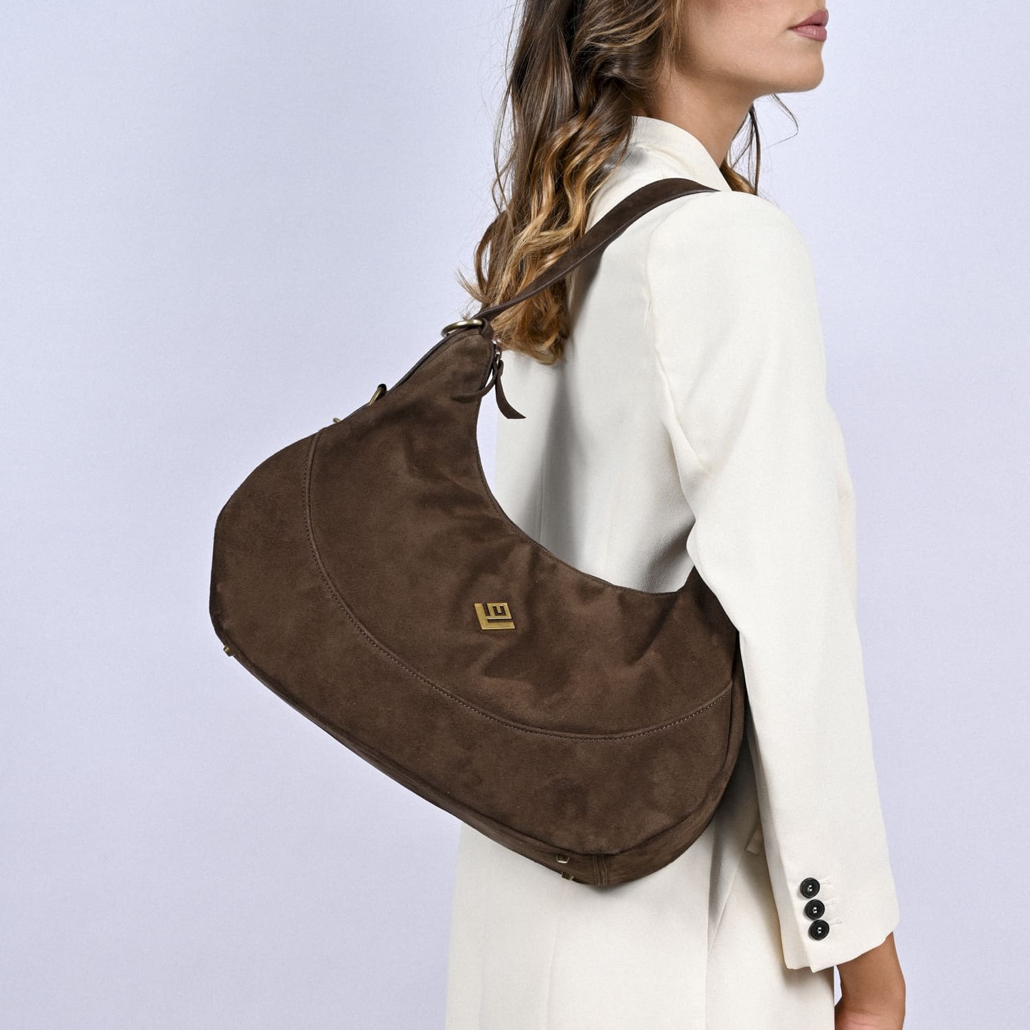 Demetra-Nomia-Collection-Model-2