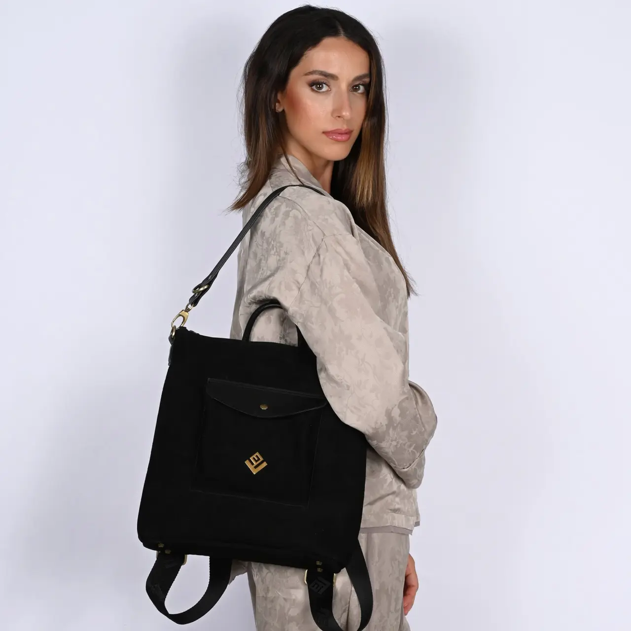 model.nomia.fw.26.27.5.jpg