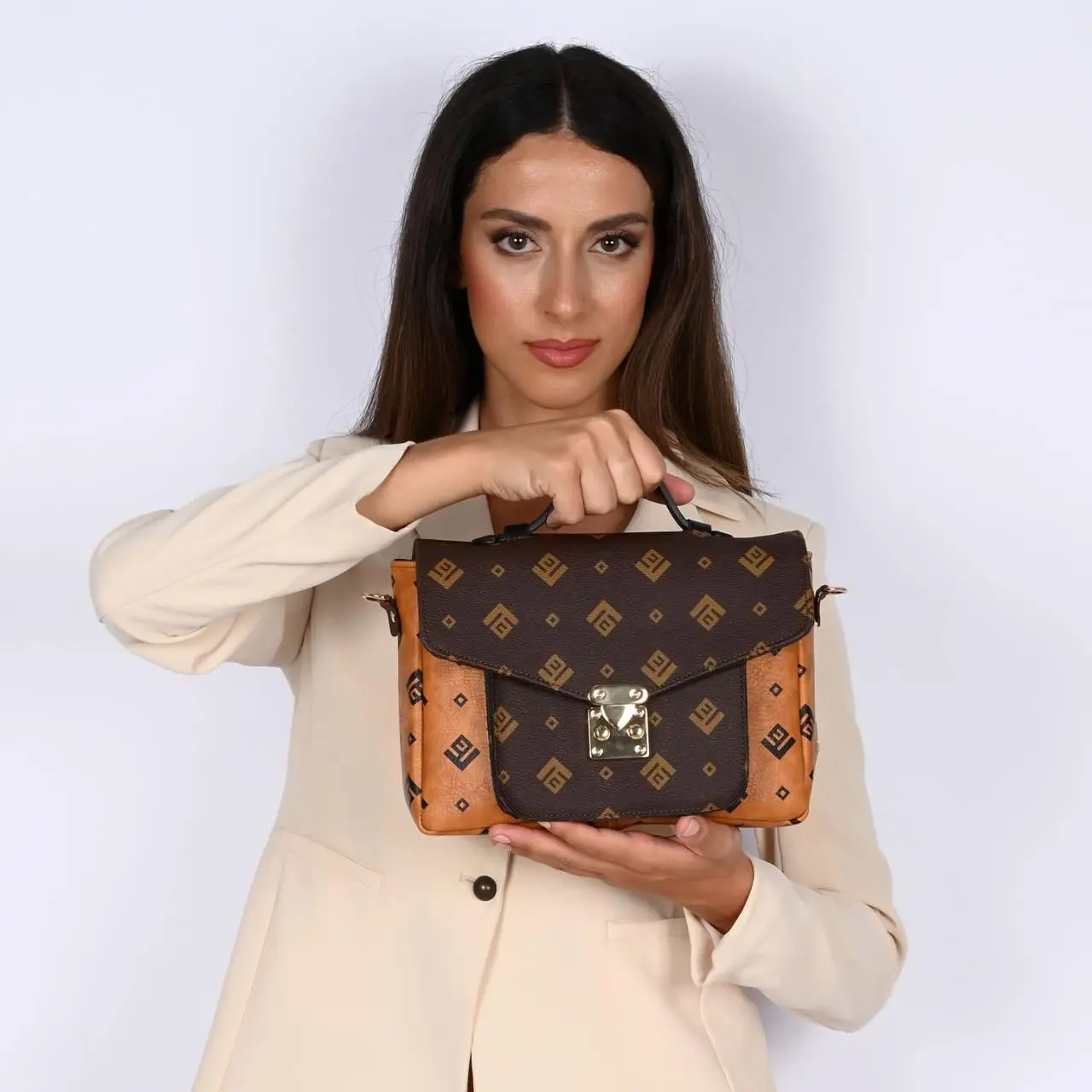 model.signature.fw.26.27.36.jpg